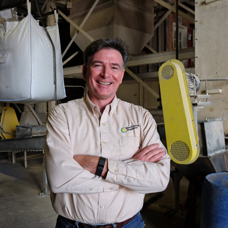 Reclaiming the Food Chain with New Country Organics